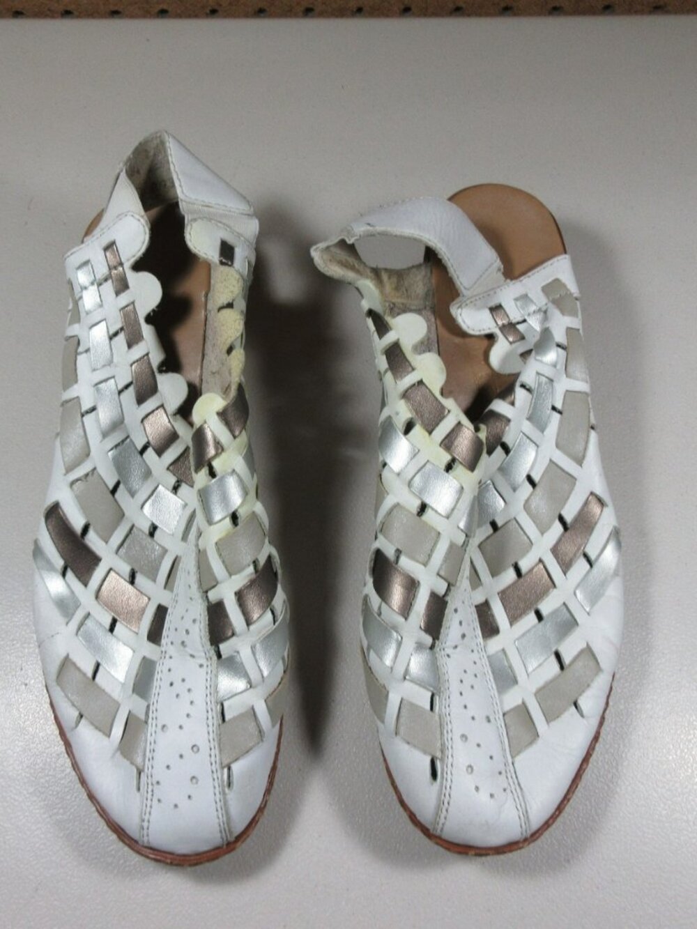 Reiker womens white gray silver Juliane wedge leather sandals 7.5 M 38